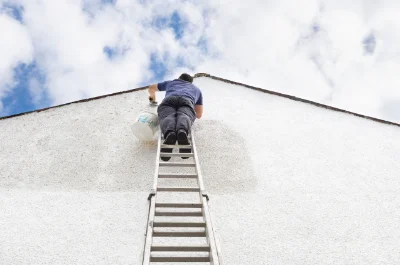 Peinture extérieure à Molain — façades et ravalement